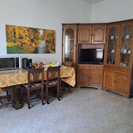 Da Nonna Rosa Camera Nera Bed & Breakfast Будрио Екстериор снимка